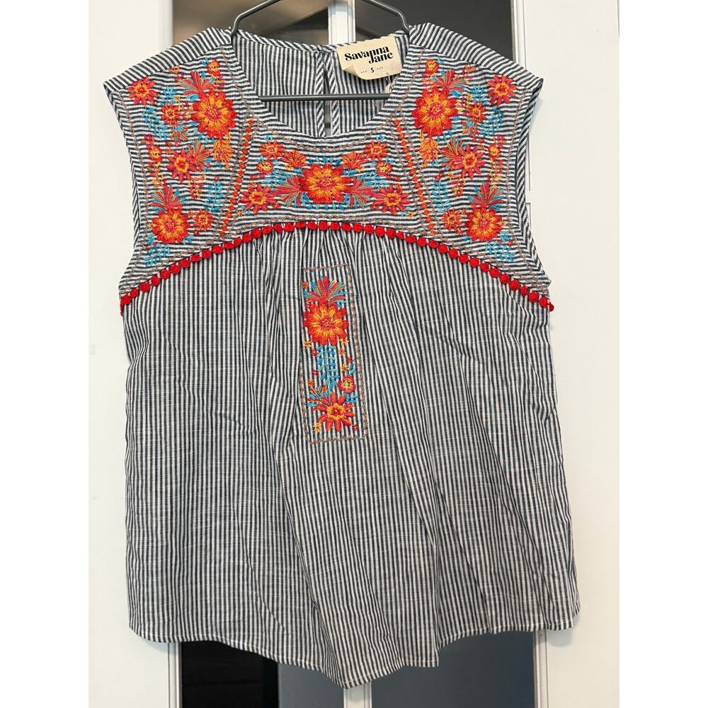 Savanna Jane sleeveless stripped floral embroidered top small NWT